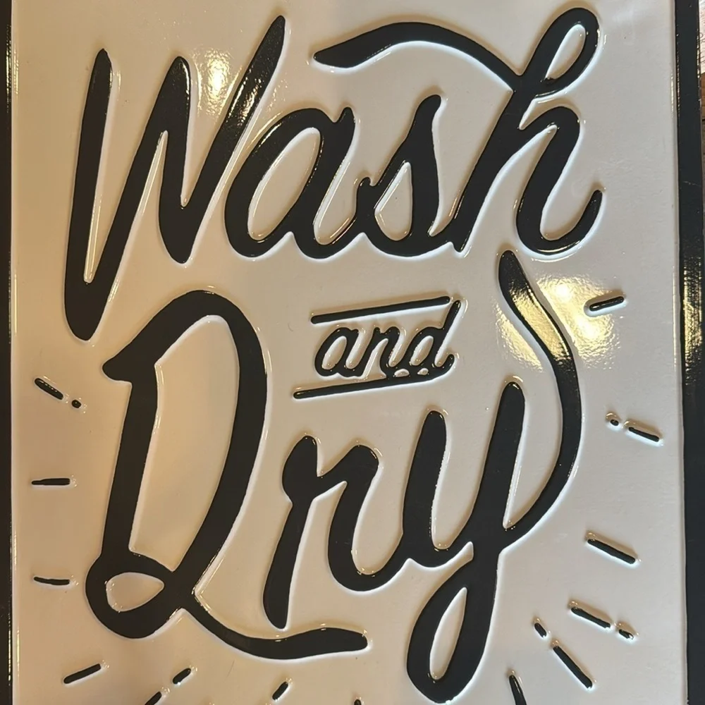 Gray and White 'Wash and Dry' Wall Sign - Picture 2 of 7